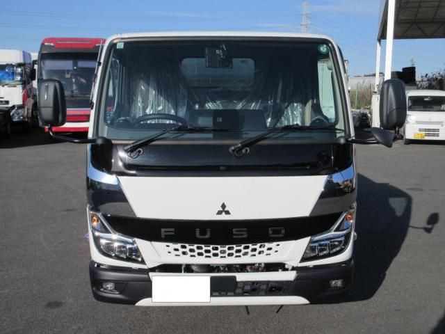 MITSUBISHI CANTER 2024 Image 31
