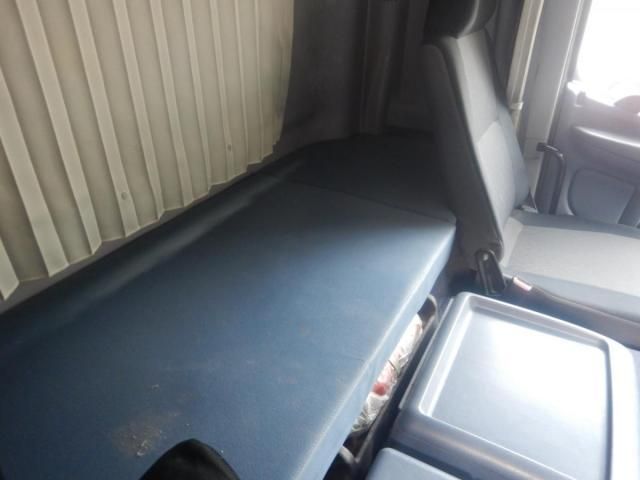 HINO PROFIA 2010 Image 31