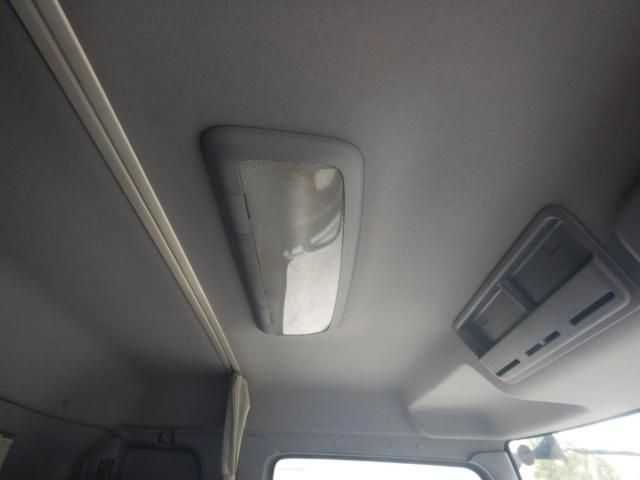 HINO PROFIA 2010 Image 31