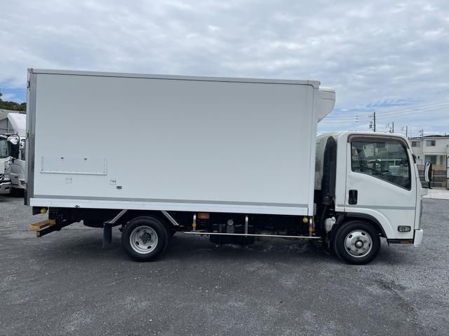 ISUZU ELF 2019 Image 31