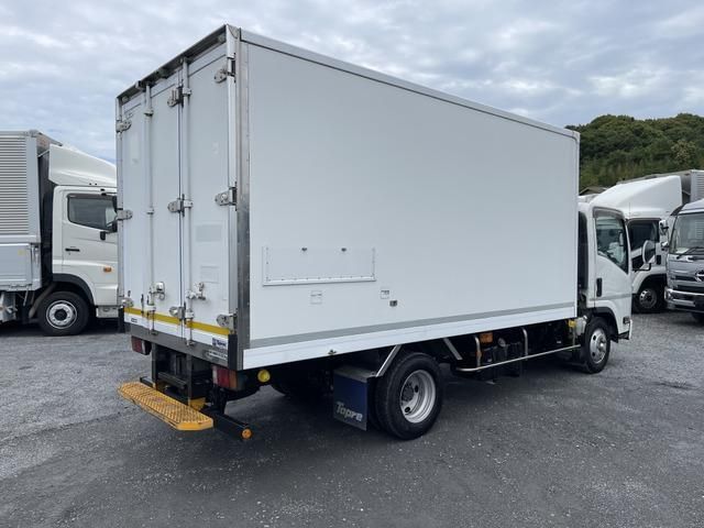 ISUZU ELF 2019 Image 31