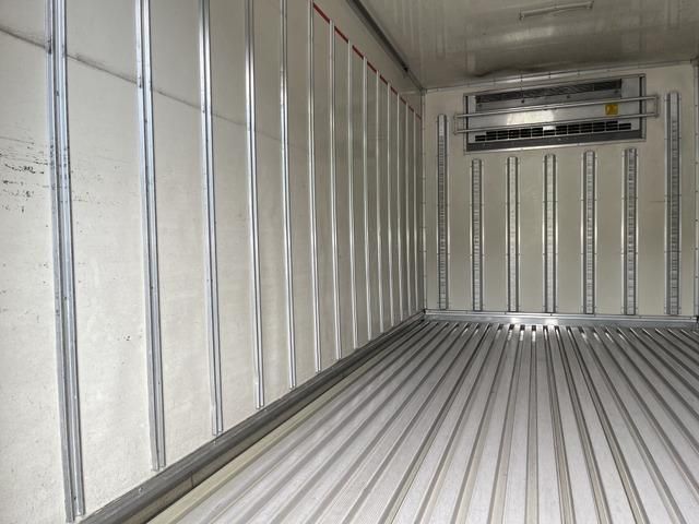 ISUZU ELF 2019 Image 31