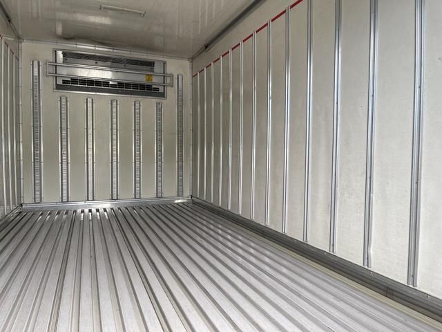 ISUZU ELF 2019 Image 31