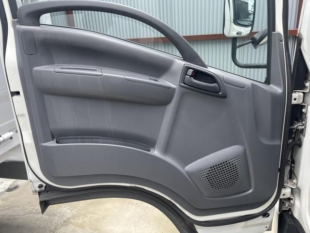 ISUZU ELF 2019 Image 31