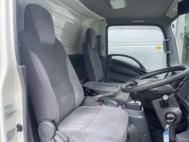 ISUZU ELF 2019 Image 31