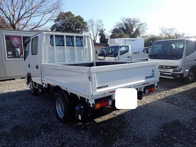 MITSUBISHI CANTER 2024 Image 31