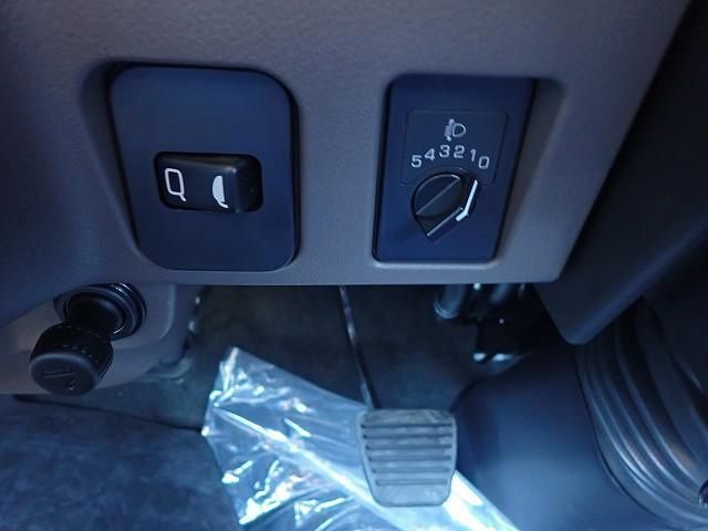 MITSUBISHI CANTER 2024 Image 31