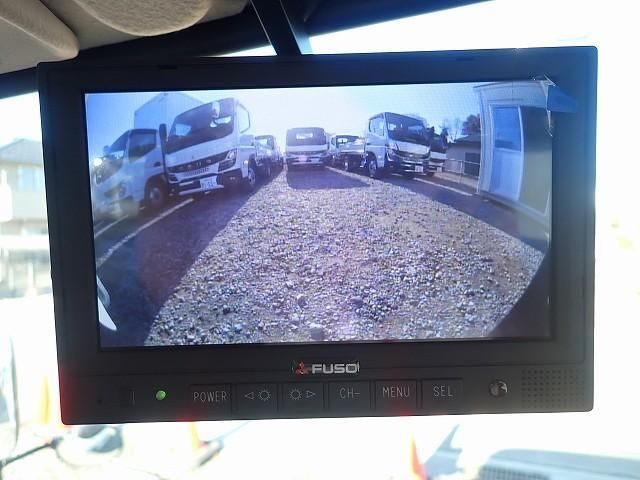 MITSUBISHI CANTER 2024 Image 31