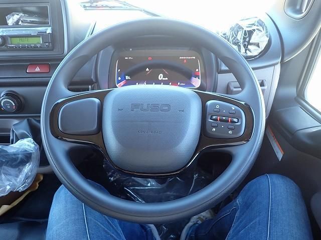 MITSUBISHI CANTER 2024 Image 31