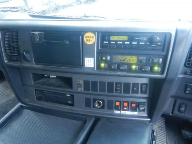 HINO PROFIA 2011 Image 31