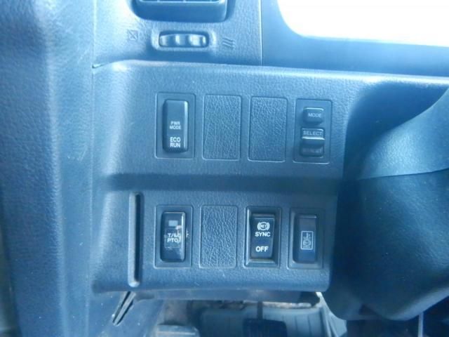 HINO PROFIA 2011 Image 31