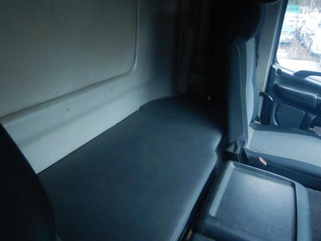 HINO PROFIA 2011 Image 31