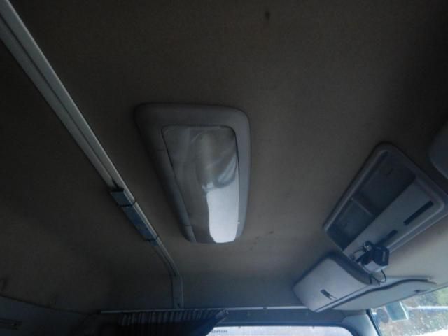 HINO PROFIA 2011 Image 31