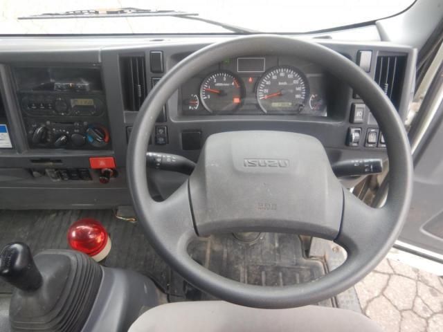ISUZU ELF 2016 Image 31
