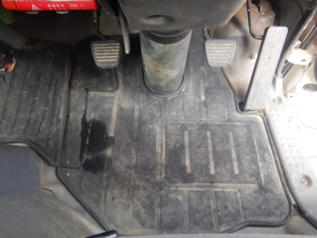 ISUZU ELF 2016 Image 31