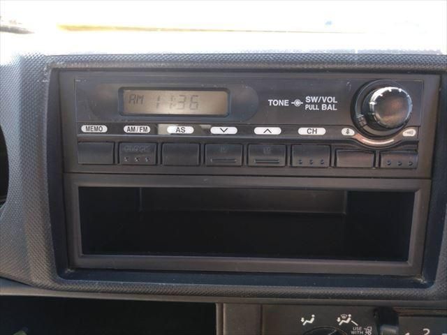 HINO DUTRO 2014 Image 31