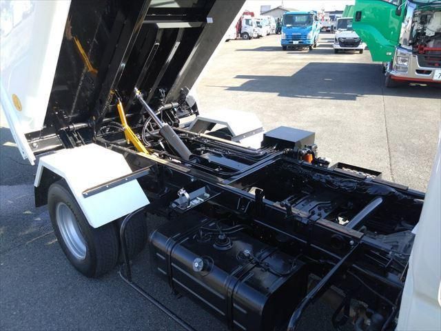 HINO DUTRO 2014 Image 31