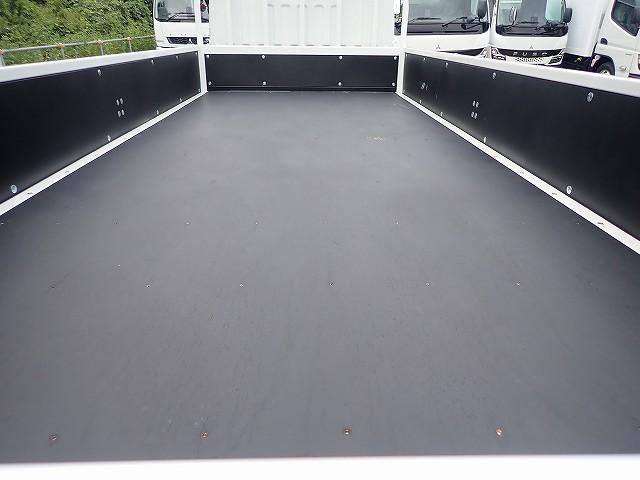 MITSUBISHI CANTER 2024 Image 31