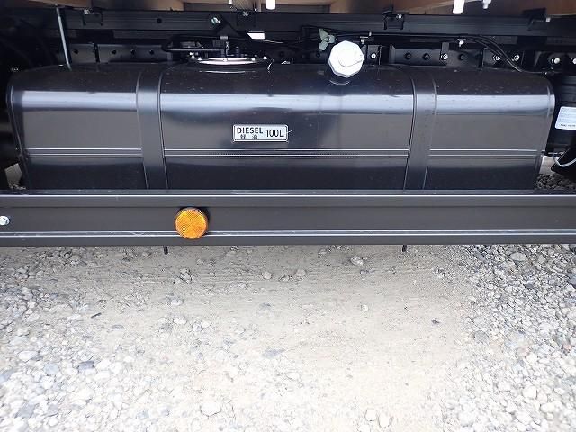 MITSUBISHI CANTER 2024 Image 31