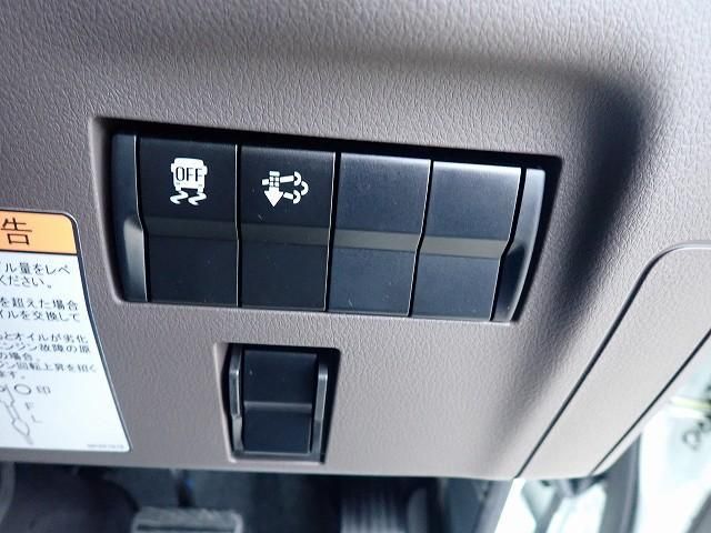 MITSUBISHI CANTER 2024 Image 31