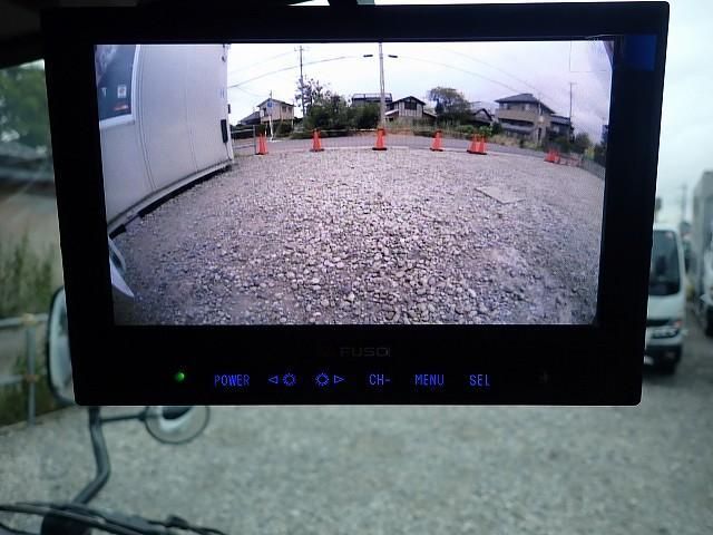 MITSUBISHI CANTER 2024 Image 31