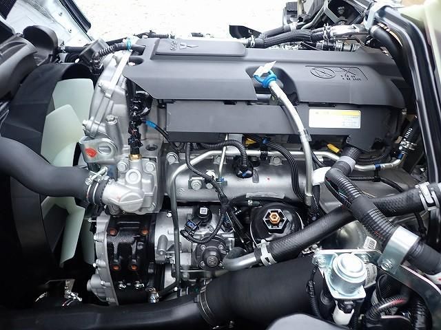 MITSUBISHI CANTER 2024 Image 31