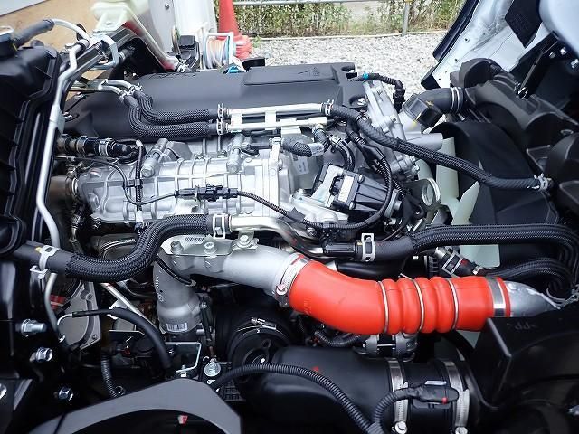 MITSUBISHI CANTER 2024 Image 31