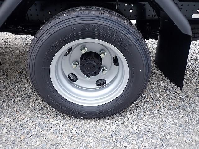 MITSUBISHI CANTER 2024 Image 31