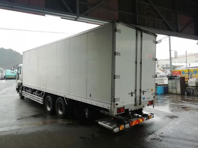 ISUZU GIGA 2012 Image 31