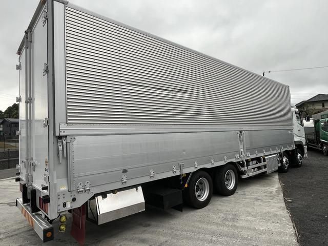 MITSUBISHI FUSOU SUPER GREAT 2018 Image 31