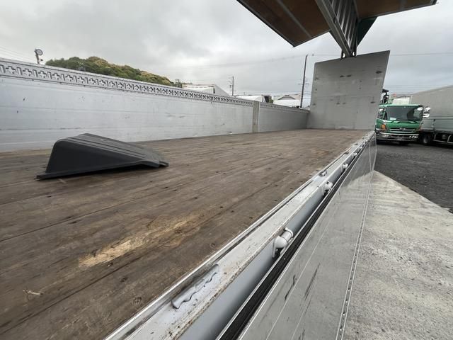 MITSUBISHI FUSOU SUPER GREAT 2018 Image 31