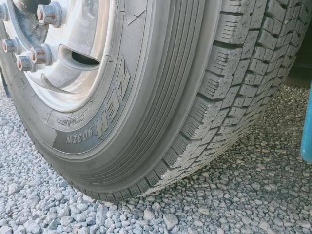 ISUZU GALA 2001 Image 31