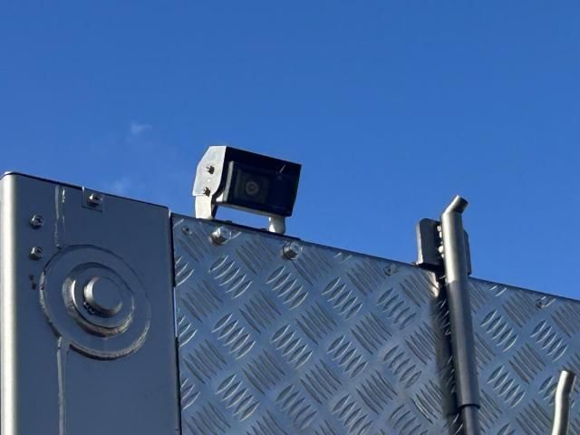 NISSAN DIESEL BIGTHUMB 2004 Image 31