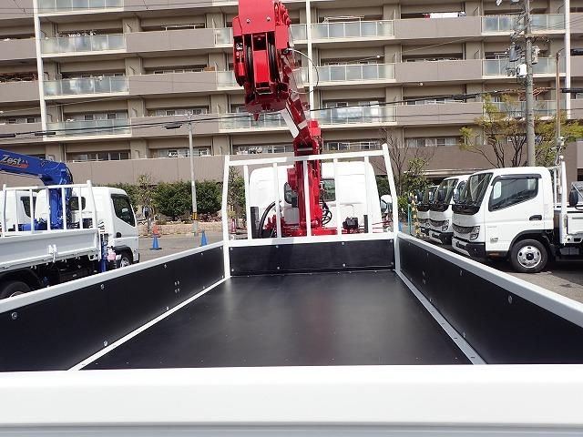 MITSUBISHI CANTER 2025 Image 31