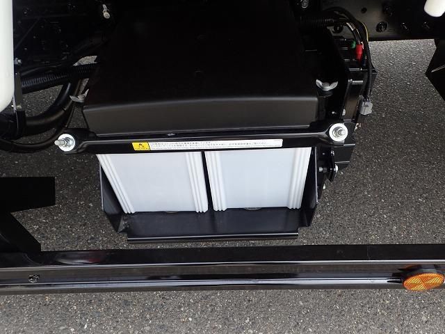 MITSUBISHI CANTER 2025 Image 31