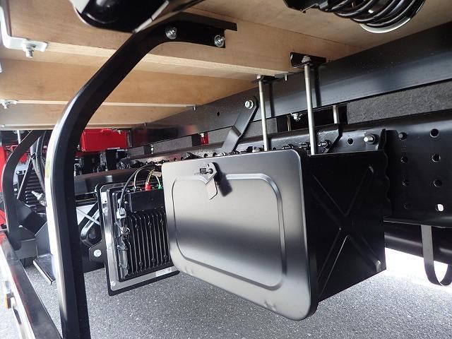 MITSUBISHI CANTER 2025 Image 31