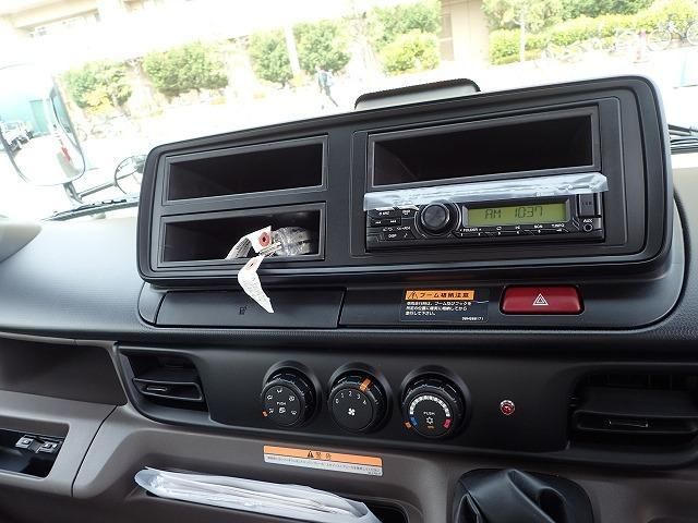 MITSUBISHI CANTER 2025 Image 31