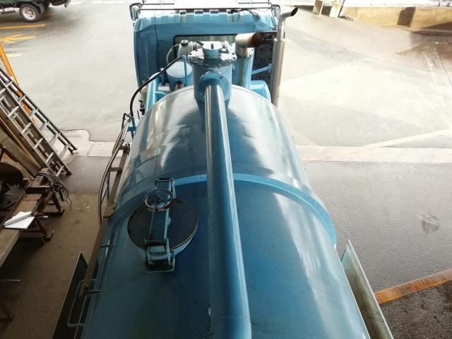 ISUZU GIGA 2003 Image 31