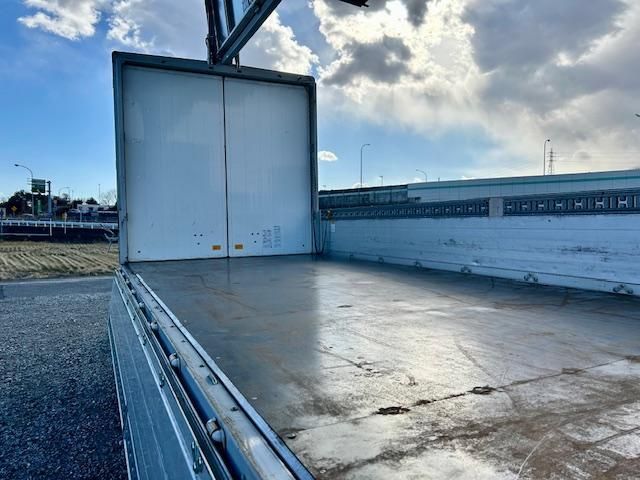 MITSUBISHI FUSOU FIGHTER 2016 Image 31