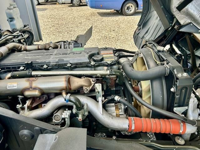 MITSUBISHI FUSOU FIGHTER 2016 Image 31