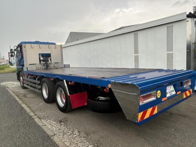 NISSAN DIESEL BIGTHUMB 2004 Image 31