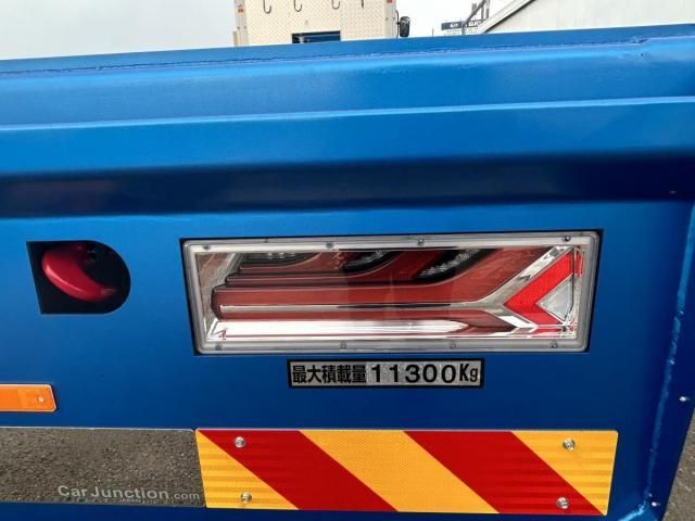 NISSAN DIESEL BIGTHUMB 2004 Image 31