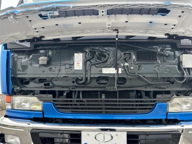 NISSAN DIESEL BIGTHUMB 2004 Image 31