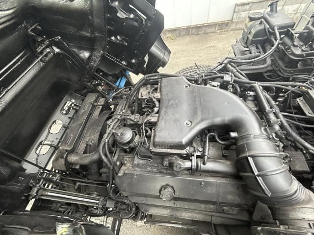 NISSAN DIESEL BIGTHUMB 2004 Image 31