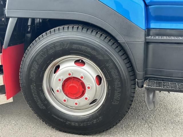 NISSAN DIESEL BIGTHUMB 2004 Image 31