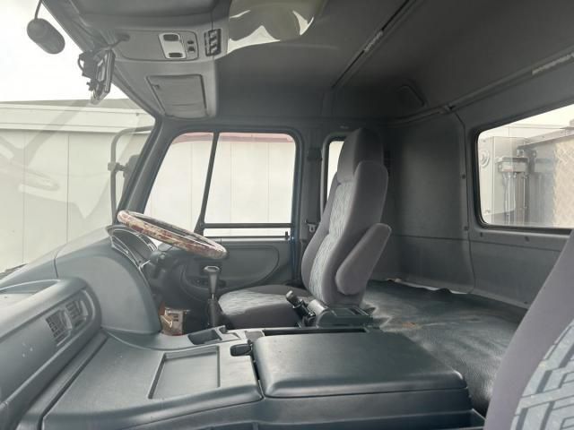 NISSAN DIESEL BIGTHUMB 2004 Image 31