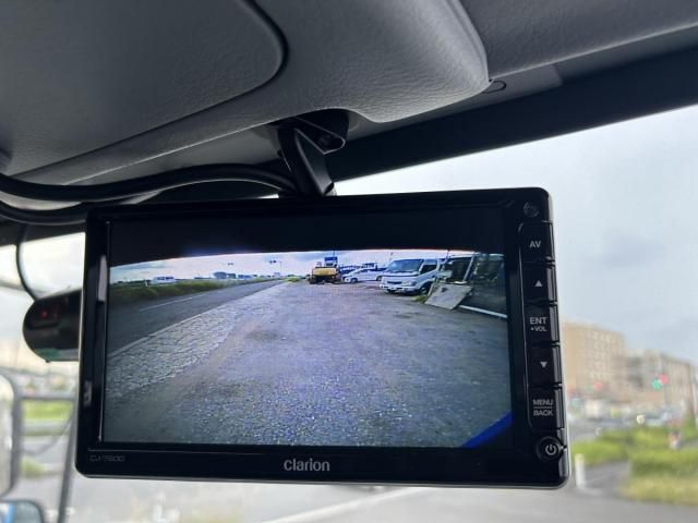 NISSAN DIESEL BIGTHUMB 2004 Image 31