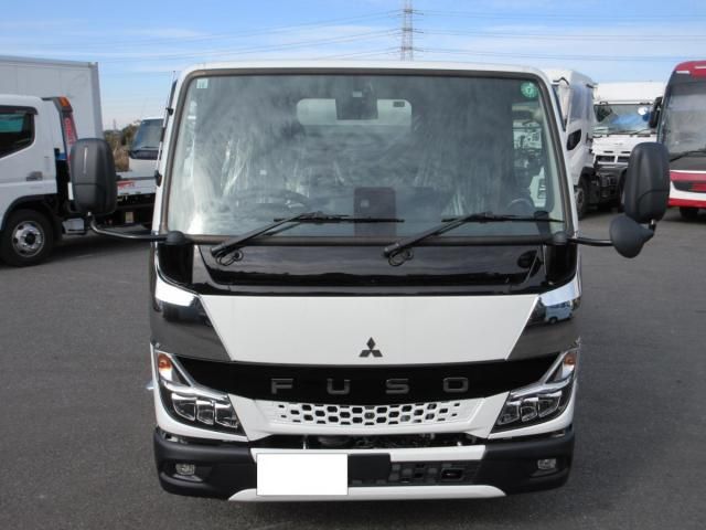 MITSUBISHI CANTER 2024 Image 31