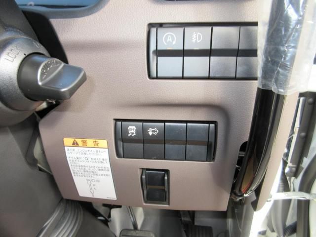 MITSUBISHI CANTER 2024 Image 31