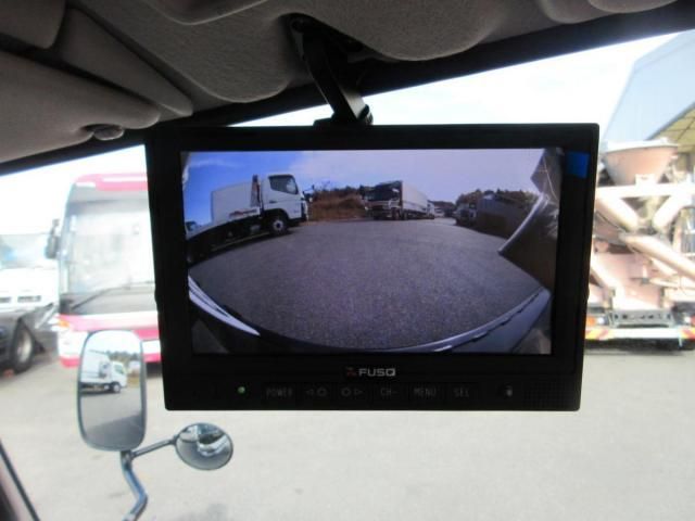 MITSUBISHI CANTER 2024 Image 31